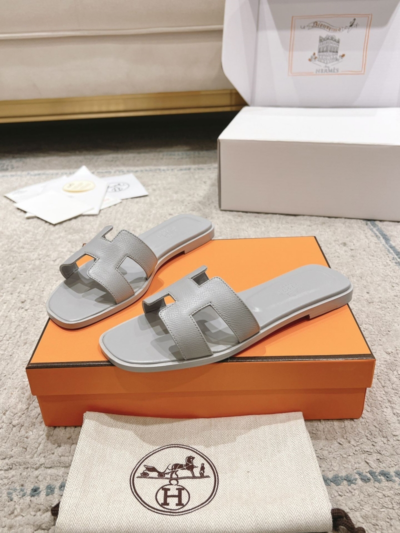 Hermes Slippers